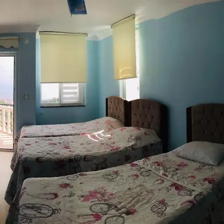 Sadik Готель Трабзон