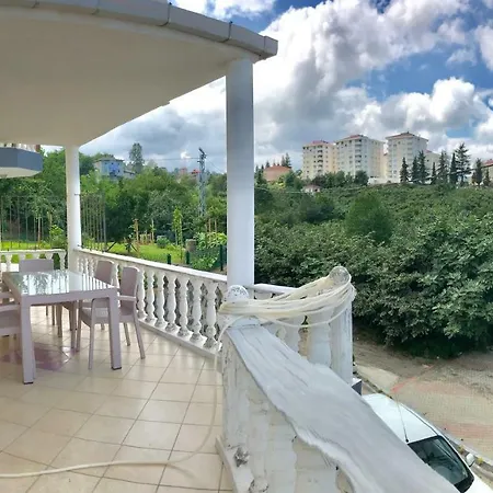 Готель Sadik Трабзон